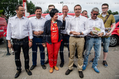 Gdansk. Szafarnia. Lato z SLD. Przedstawiciele Sojuszu...