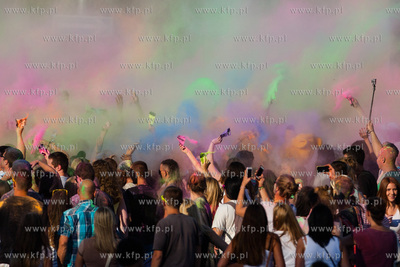 Gdansk. Plac Zebran Ludowych. Festiwal Kolorow.
22.08.2015
fot....