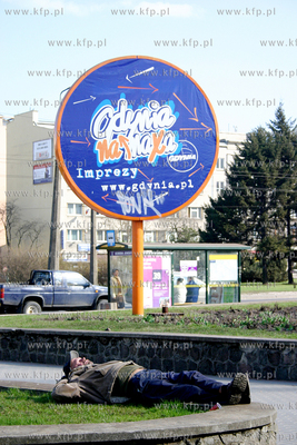 Odpoczynek w promieniach wiosennego slonca. Okolice...