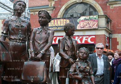 Zjazd uczestnikow Kindertransprtow i zwizane z tym...