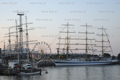 Gdynia. Zlot Zaglowcow - The Tall Ships Races 2009....