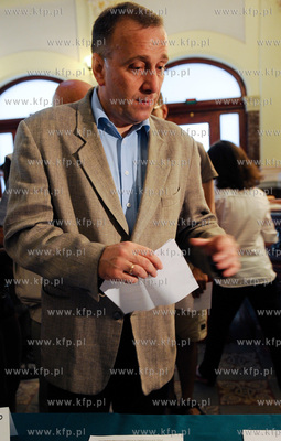 Wybory prezydenckie II tura .Obwodowa Komisja Woborcza...