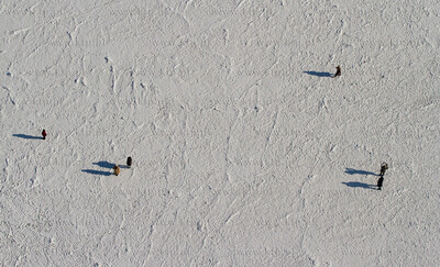 Zdjecia lotnicze zamarznietej Zatoki Gdanskiej. Nz....