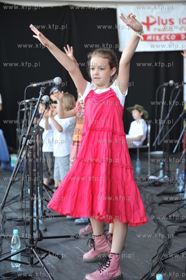 Plac Zdrojowy w Sopocie. Koncert wdziecznosci dla wolontariuszy...