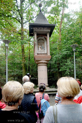 Sanktuarium Matki Bozej Bolesnej w Licheniu (woj. wielkopolskie)....