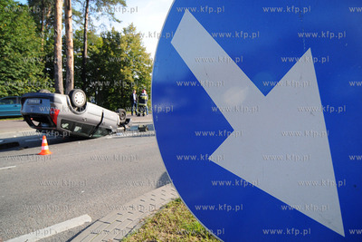 Trzy samochody zderzyly sie na Drodze Krajowej nr 6...