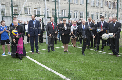 Gdansk, Gimnazjum nr 12 przy ul. Wrzeszczanskiej. Miejska...
