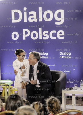 Zamek Gniew. Spotkanie Prezydenta Bronislawa Komorowskiego...