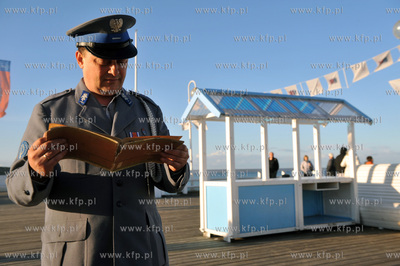MOLO KSIAZKOWE od deski do deski. Akcja milosnikow...