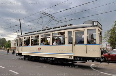 Gdańsk. Oficjalna prezentacja zabytkowego tramwaju...