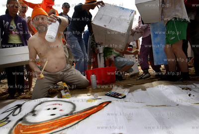 Gdansk Jelitkowo. Krasnoludki Na Plazy - happening...