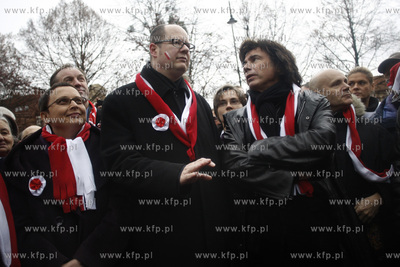 Gdansk. Parada z okazji z Swieta Niepodleglosci. Nz...