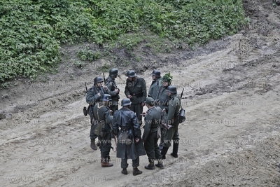 Wyburzanie Mostku Weisera na gdanskiej Strzyzy. Rozbiorke...