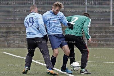 Gdansk. Boisko przy ul. Traugutta.  Noworoczny mecz...