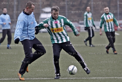 Gdansk. Boisko przy ul. Traugutta.  Noworoczny mecz...