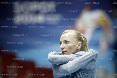 Trening skoczkini o tyczce Anny Rogowskiej, przed rozpoczynajcymi...