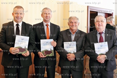 Restauracja Gryf w Zukowie. Promocja albumu Zukowo....