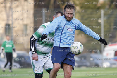 Gdansk. Boisko przy ul. Traugutta.  Noworoczny mecz...
