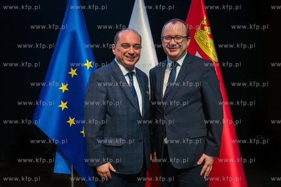 Gdańsk, Europejskie Centrum Solidarności. Konferencja...