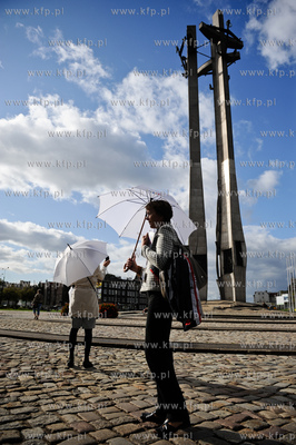 Gdansk. Plac Solidarnosci. Wizyta Komitetu Stalych...