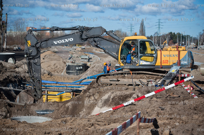 Gdansk. Budowa ulic i torowisk na ul Hallera i Uczniowskiej,...