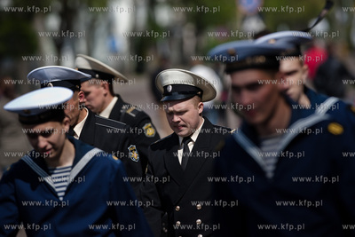 Port w Gdyni. Zacumowane w Basenie Prezydenckim okrety...