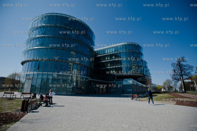 Gdynia. Uroczyste otwarcie nowych obiektow
Pomorskiego...