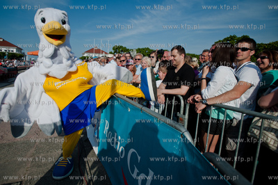 Sopot. 26 edycja turnieju Tyczka na Molo.
30.05.2013
fot....