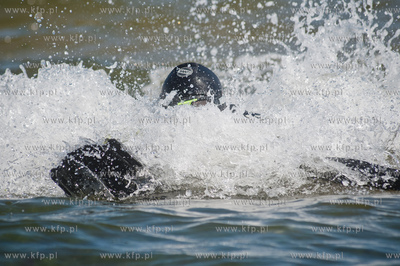 Gdansk. Plaza w Brzeznie. Diving Day 2013 - impreza...