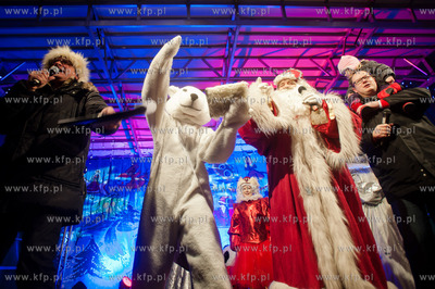 Gdansk. Dlugi Targ. Uroczyste zapalenie swiatelek na...