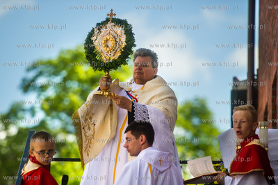 Szymbark. Procesja Bożego Ciała w Parafii św. Teresy...