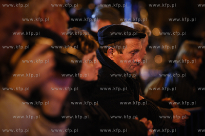 Pozegnanie pary Prezydenckiej na Krakowskim Przedmiesciu...