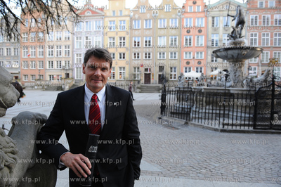 Gdansk. Dwor Artusa. Wreczenie Medali sw. Wojciecha...