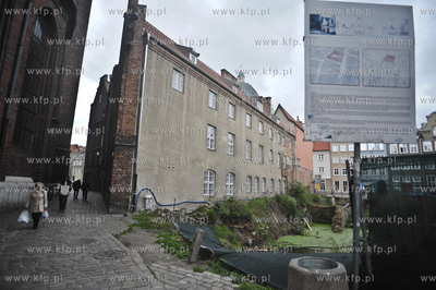 Plot zaslaniajacy wyniki prac archeologicznych prowadzonych...