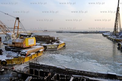 Sopot. Mroz znacznie ponizej 10 stopni spowodowal zamarzniecie...