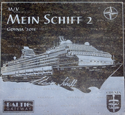 Na Nabrzerzu Pomorskim w Gdyni w Alei Statkow odslonieto...