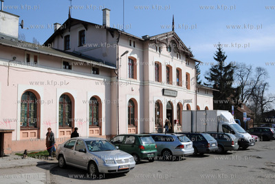 Budynek dworca PKP Gdansk Oliwa 11.04.2012 Fot. Andrzej...