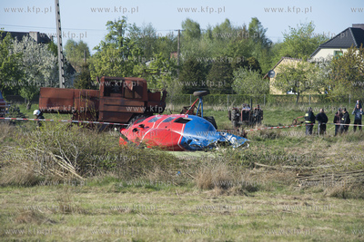 W miejscowosci  Czysta k. Smoldzina rozbil sie helikopter....