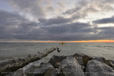 Gdynia. Plaza w  Orlowie. 06.01.2016 fot. Fot.Jan harb...