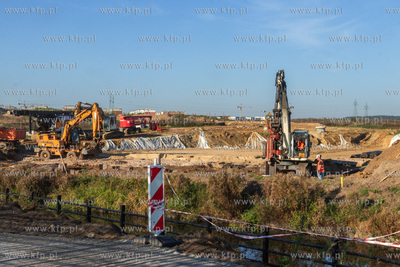 Budowa ulicy Strzeleckiego, łącząca Osiedle Bursztynowe...