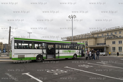 Gdynia. Dworzec Główny, PKS.  27.03.2019 Fot. Anna...