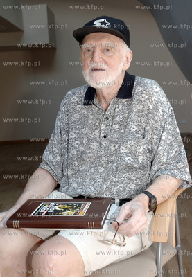 Krzywy Domek - Centrum Rezydent w Sopocie - pokaz filmu...