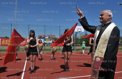 Gdansk, Suchanino. Otwarcie nowoczesnego boiska - kompleksu...