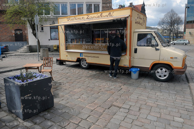 Gdansk. Wolny Targ na ul Ogarnej. PIerwsza z cyklu...