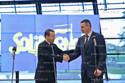 Konferencja prasowa marszalka sejmu Radoslawa Sikorskiego,...