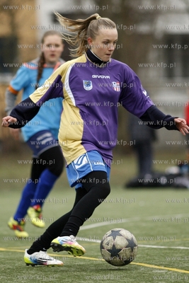 Gdansk Zaspa. Pilkarski turniej dzikich druzyn Do przerwy...