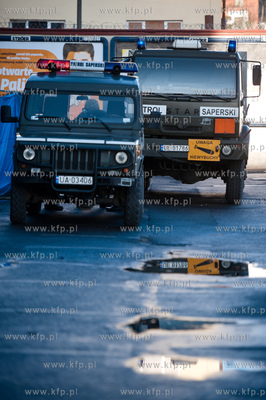 Gdansk. Saperzy wywoza pocisk mozdziezowy znaleziony...