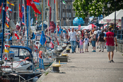 Gdansk. Oficjalne rozpoczecie sezonu zeglarskiego.
Nz...