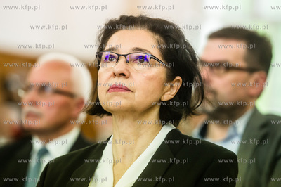 Gdansk. Oliwa. V Liceum Ogolnoksztalcace. Sesja Rady...