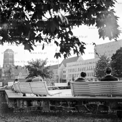 Odpoczynek na Targu Drzewnym w Gdańsku. 
1968
0004909z_1968
Fot....